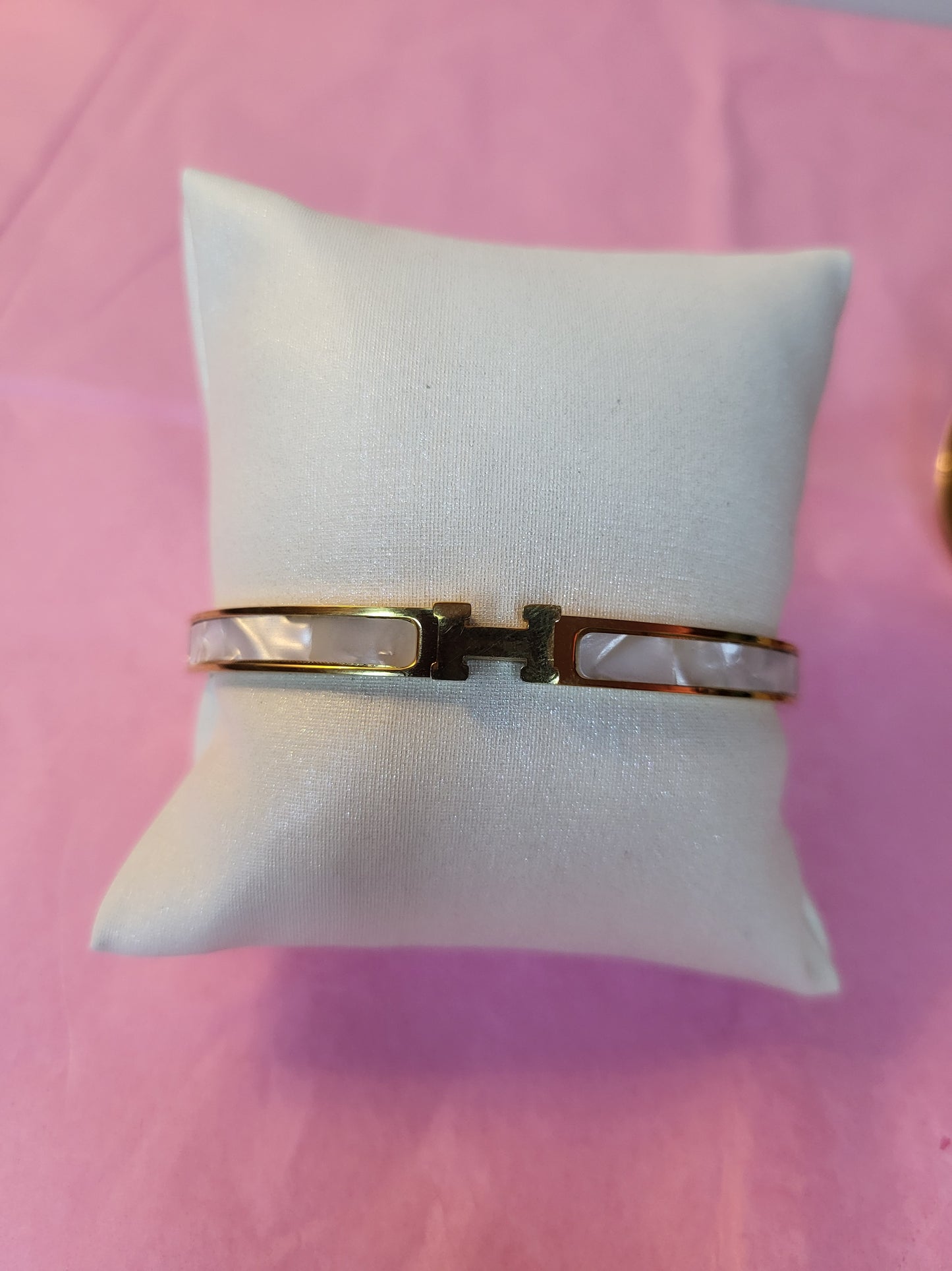 Bracelet modèle ,hermès