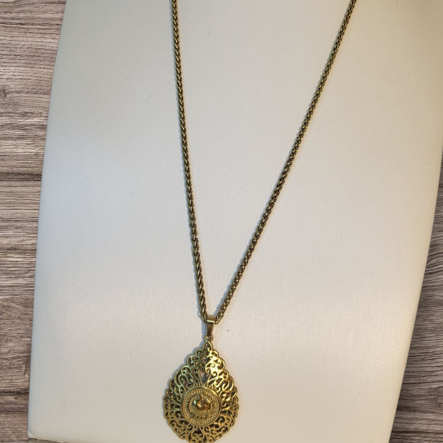 Collier louise