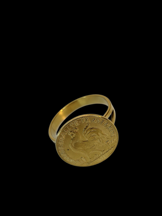 La bague louise toop