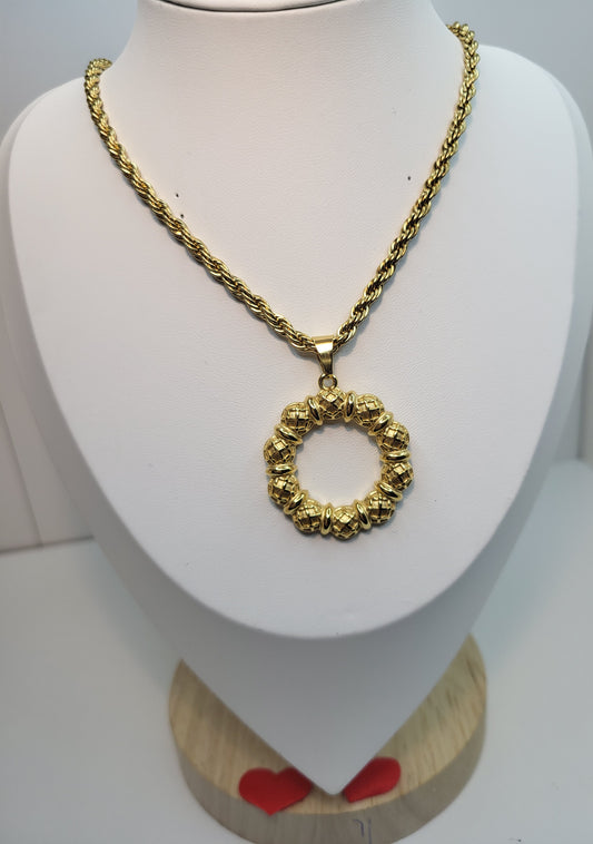 Collier tooop